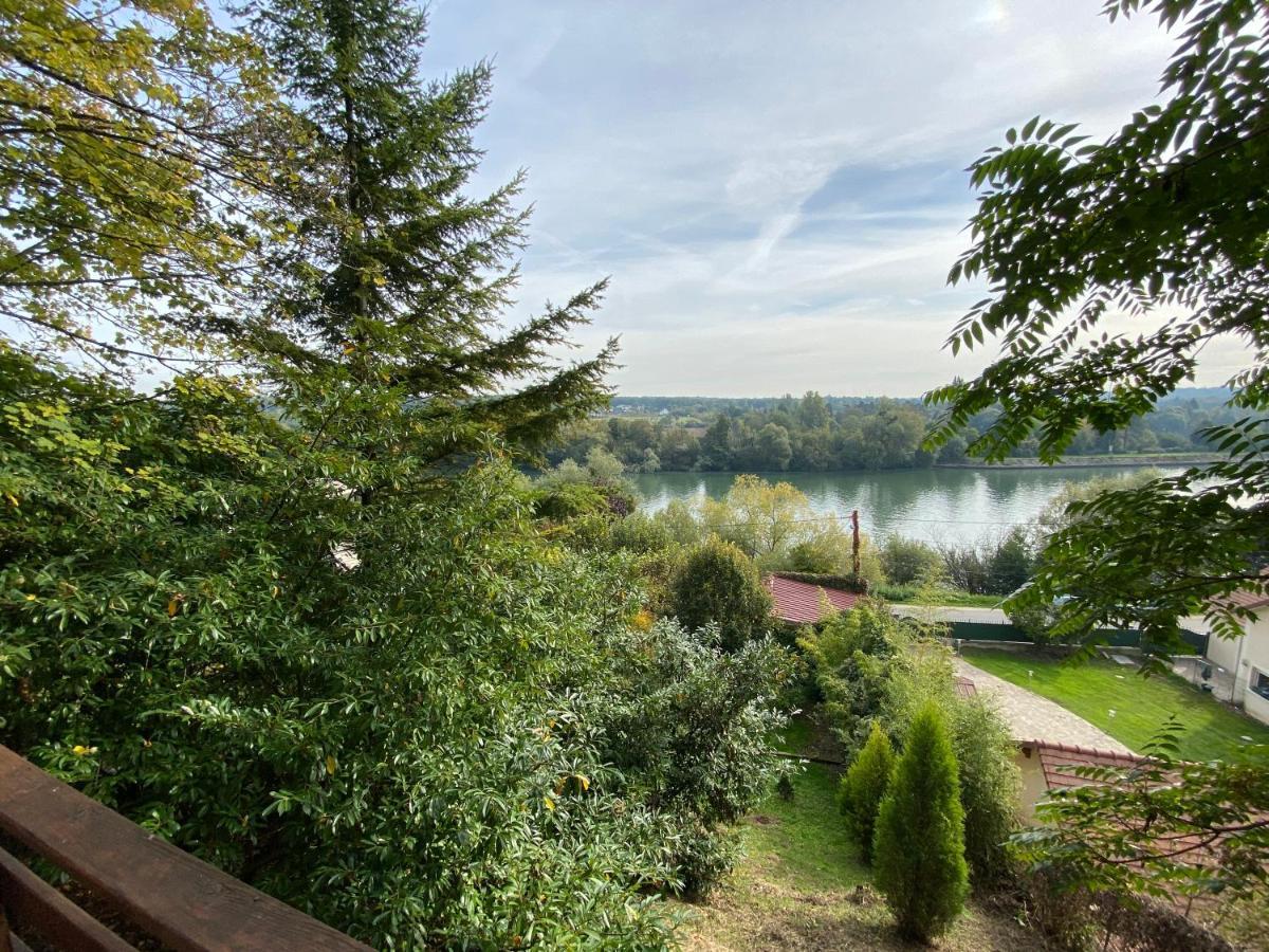 Willa Chalet En Bord De Seine Le Coudray-Montceaux Zewnętrze zdjęcie