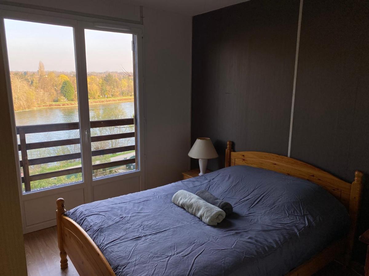 Willa Chalet En Bord De Seine Le Coudray-Montceaux Zewnętrze zdjęcie