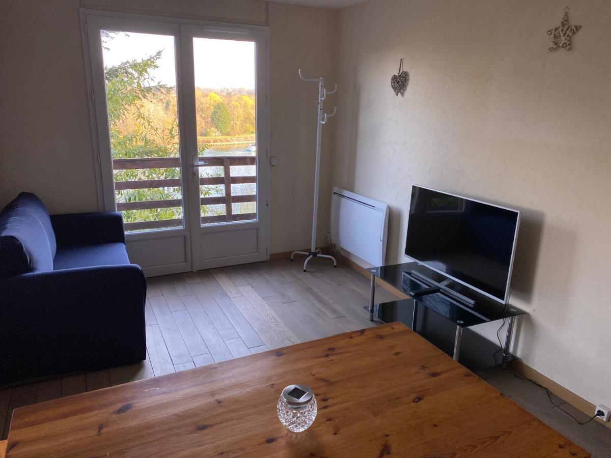 Willa Chalet En Bord De Seine Le Coudray-Montceaux Zewnętrze zdjęcie